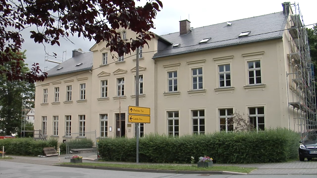 MEgional mit der Baustelle an der Grundschule Lauterbach MEgional mit der Baustelle an der Grundschule Lauterbach
