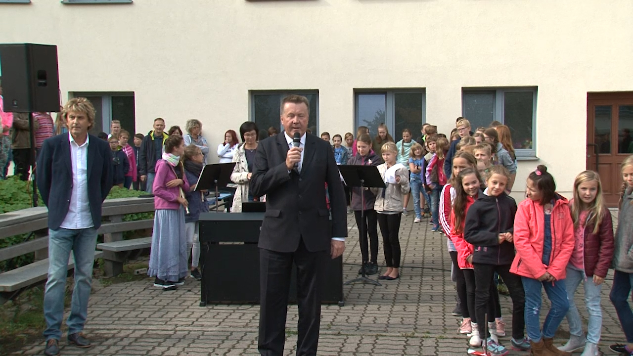 MEgional mit dem ersten Spatenstich für Turnhalle in Olbernhau MEgional mit dem ersten Spatenstich für Turnhalle in Olbernhau