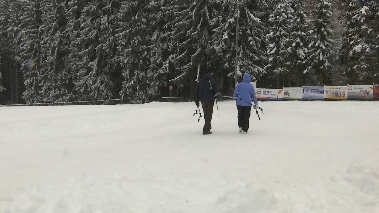 MEgional mit den Schneebedingungen in der Region MEgional mit den Schneebedingungen in der Region