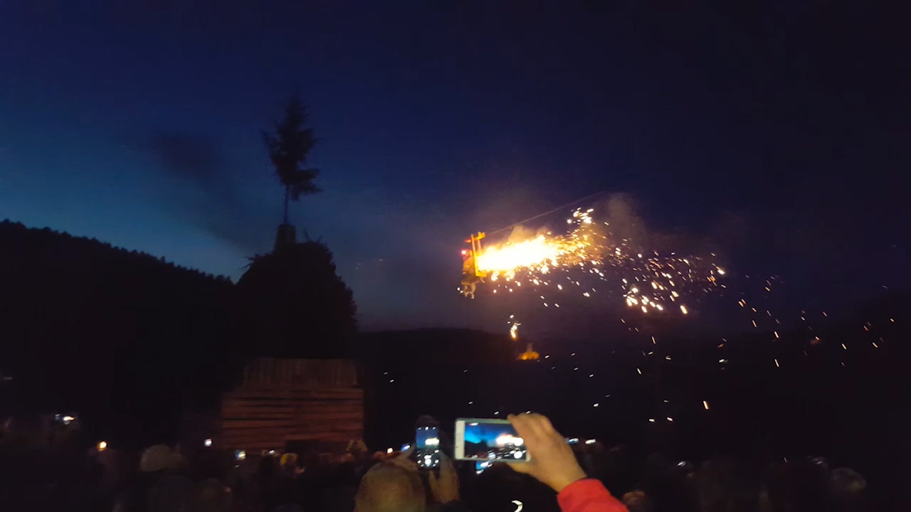 MEgional mit den Hexenfeuern in der Region MEgional mit den Hexenfeuern in der Region