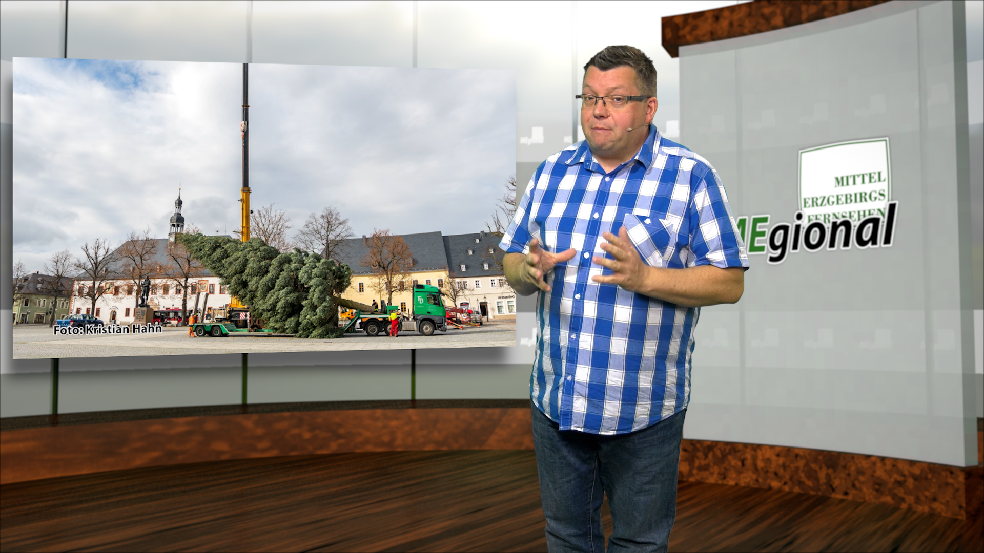 MEgional am 5. November 2020 mit dem Aufstellen des Marienberger Weihnachtsbaums MEgional am 5. November 2020 mit dem Aufstellen des Marienberger Weihnachtsbaums